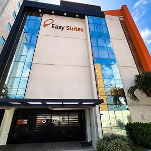 Hotel Easy, Natal